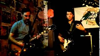 Reigning Sound - Falling Rain (10-27-14)