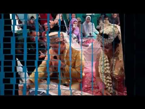 PERNIKAHAN ELLY SUGIGI & FERRY ANGGARA CANTIK BERKEBAYA