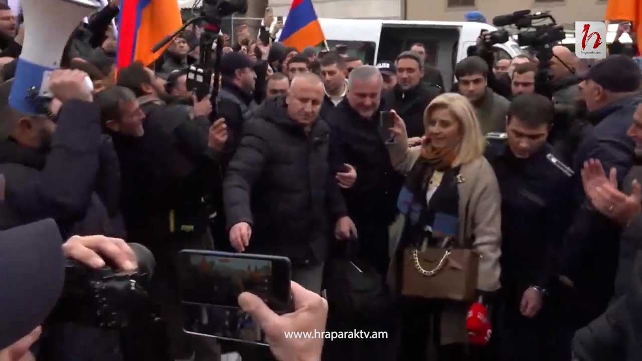 Սամվել Կարապետյանը ԱԱԾ-ից տուն վերադարձավ