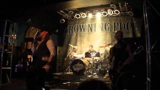 Download lagu Drowning Pool -Let the Sin Begin in the City Club of Houma mp3