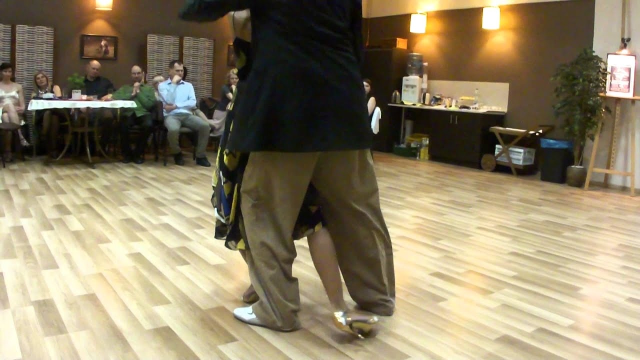 2014-04-12 5 Milonga Para Todos - Monika i Ryszard  pokaz (2)