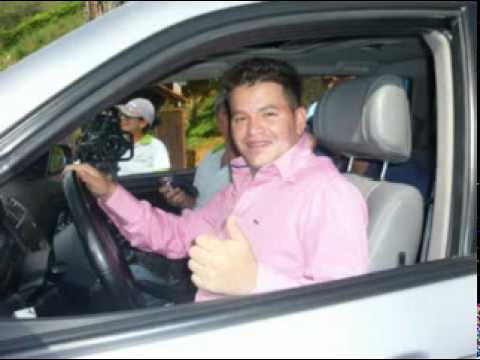 POR MIL MOTIVOS    LEONARDO CARDONA