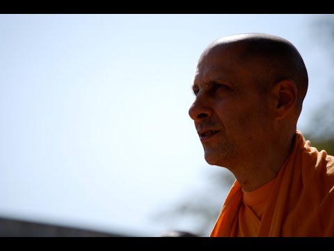 Radhanath Swami at ISKCON Chowpatty on 2011-11-26