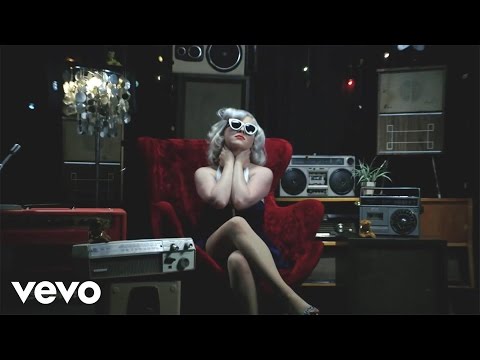 Dominic - Bajos Instintos