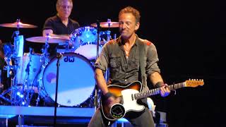 Johnny 99 - Bruce Springsteen &amp; The E Street Band: (Uncasville, May 18, 2014)