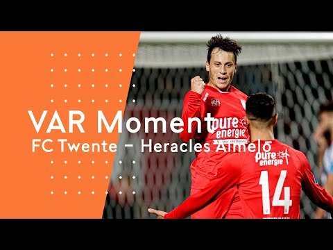 Een handsbal van FC Twente? | ARAG KNVB VAR Moment van de Week