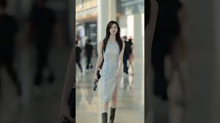 beautiful girl street fashion outfits style #tiktok #chinesefashion #mejoresstreetfashion #shorts