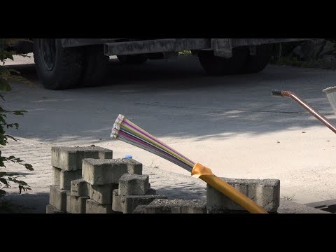 Bau eines Glasfaser-Hausanschlusses