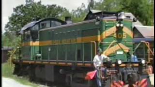 preview picture of video 'Green Mountain Railroad Alco RS-1'