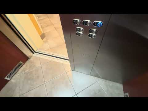 iPhone 15 Pro Max: Modded Dover Impulse Hydraulic Elevator/Lift @ Hampton Inn Oracle Rd Tucson AZ
