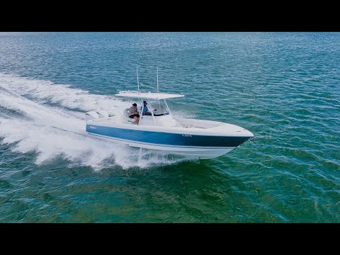 2022 Intrepid 327 Center Console Video