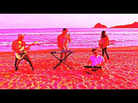 She's A Tease - Genio De Los Deseos (Official Music Video)