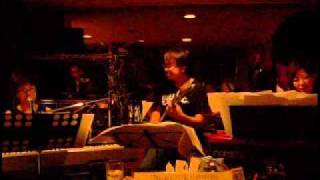 イーヨー 石橋和子