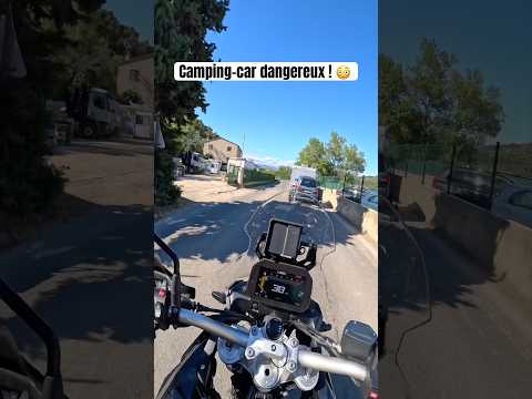 Camping-car dangereux ! 😳 #moto #motard