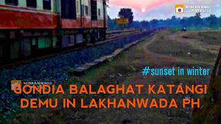 preview picture of video 'Sunset and crass train  ,,,. GONDIA BALAGHAT KATANGI DEMU at LAKHANWADA'