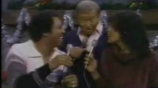 Marilyn McCoo Billy Davis Jr. Mel Torme -- Jingle Bells