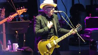 Elvis Costello Live 2015 Alison / The Track Of My Tears at Hollywood Bowl