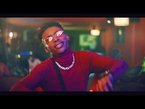 M-Pro - Chaud (De la tête aux pieds)[Official Video]