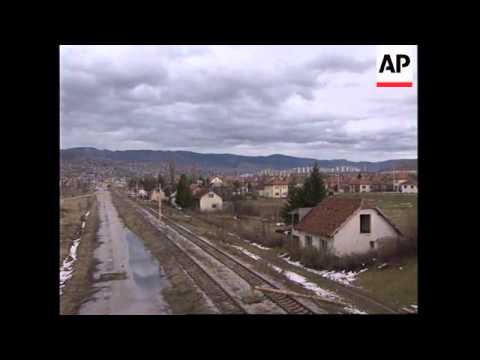 BOSNIA: SARAJEVO: OPENING OF ROUTES EASES HARDSHIP