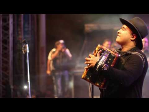 Elder Dayán Díaz y Luis Guillermo - No Tienes Que Mentir  (En Vivo)