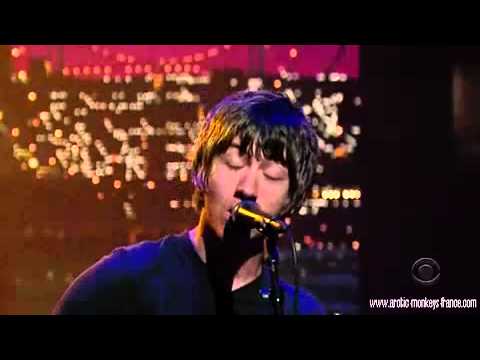 Arctic Monkeys - Fluorescent Adolescent (Live at David Letterman)