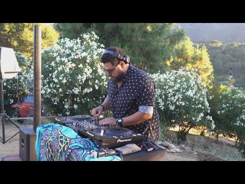 Playstream invites: Tony L Issac | Topanga Canyon | USA