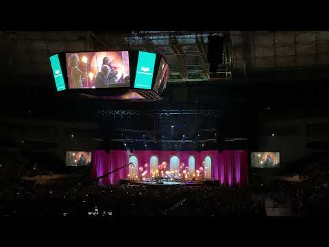 Lluís Llach, Gemma Humet i Ju - Corrandes d’Exili @ Palau Sant Jordi 18/12/2021