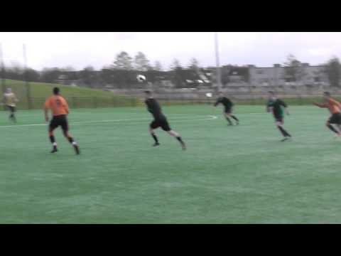 11 januari 2014 VV De Meern B2 - FC Almere B1 vr 2-1 Prima schot Tim
