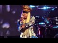 Nicki Minaj - Va Va Voom Live (HD)