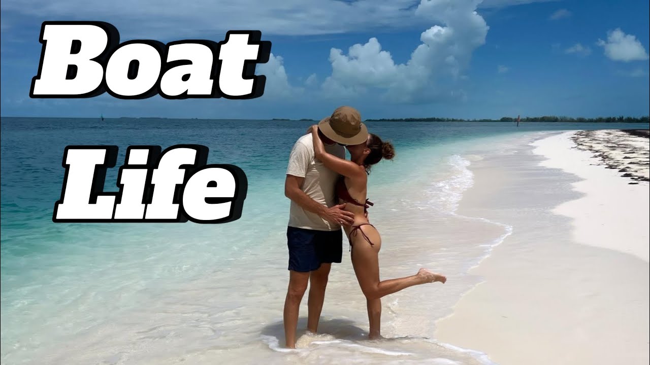 Between storms and white sand. S1/E16