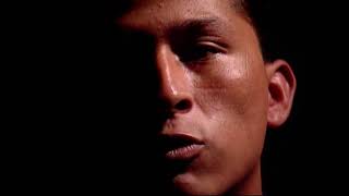 Los hijos del orden: Jóvenes en tiempos de violencia (1995)