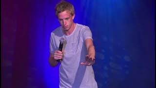 Frenchy Vs The Crowd