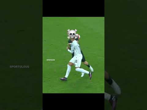 Neymar VS Memphis depay - Who impressed you more?