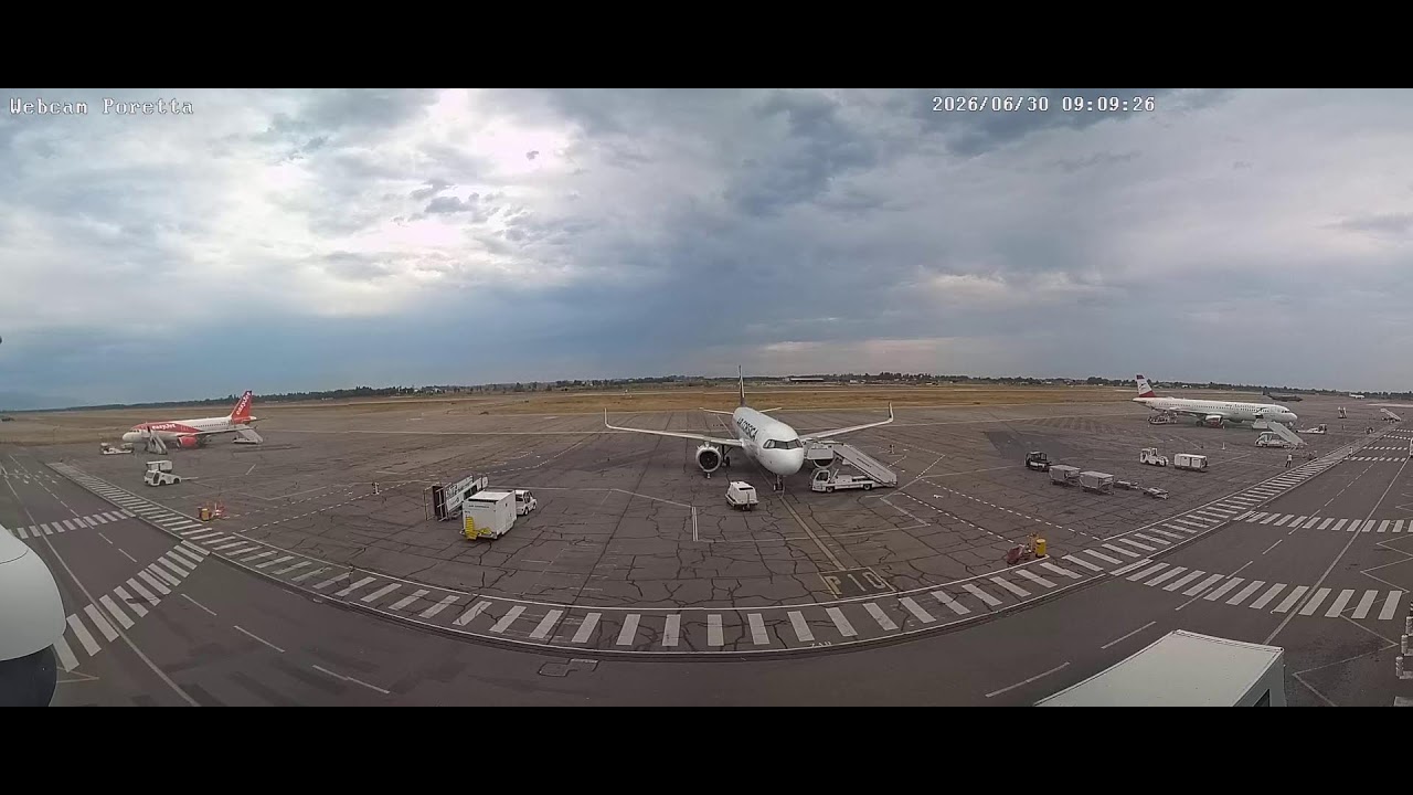 Live webcam view of Bastia-Poretta Airport Apron