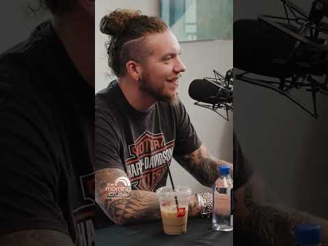 Brandon Lake admits he hasn't used shampoo in 10 years #music #shorts #hairstyle #worship