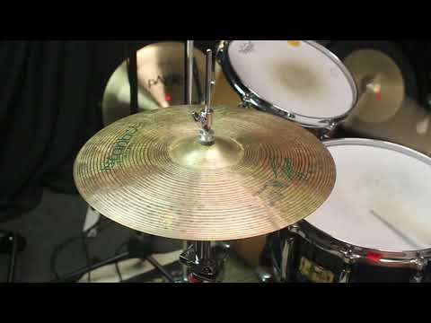 Istanbul Agop 15" Signature Hi Hats - 913g/1168g