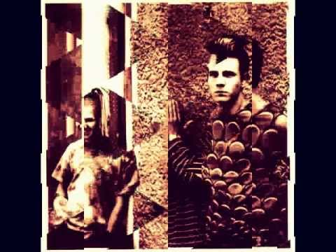 Videoclip de Boy on the Street (Disjointed-Mix) — De/Vision