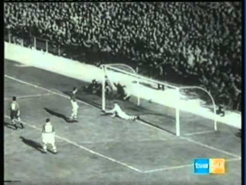 1952 (June 1) Spain 6-Republic of Ireland 0 (Friendly).mpg