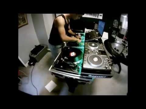 DJ BARON Room Session