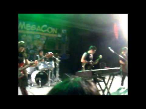 MOMOI MEXICO EN ANIMEGACON 2012 (AKAI SKY) 1