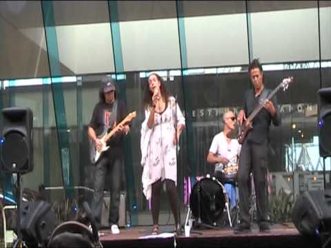 aishah davis band / quim quiñonero, aishah davis, jordi ortiz, steve de swardt