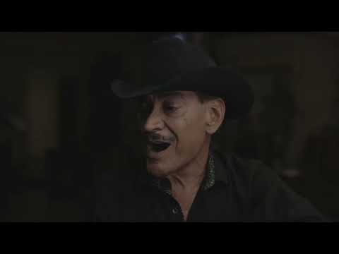 SERGIO MENDIVIL FT RAUL HERNANDEZ "AMOR DIVIDIDO"