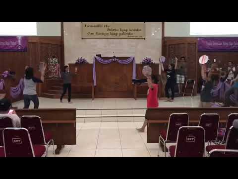 TARIAN THAMBORIN SEGALA KEMULIAAN HANYA BAGI DIA (GKJ POGE DANCER)