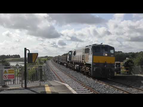 Irish Rail 071 Class Loco 076 + Panel Train - Laytown (19/8/19)