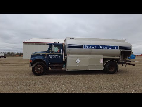 2001 International 4900 For Sale | Saskatoon, SK, CAN Auction - June 8 - 9, 2021