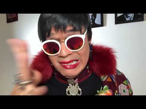 Nereida y Karl Lagerfeld y además Osmany y Dayami.