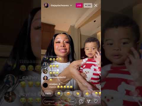 Jayda cheaves and loyal👶🏽 getting ready for Christmas🎄 Instagram live