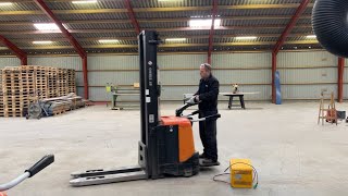 Gerbeur BT Staxio spe 160L à vendre - Image 4 | Forkliftonline BF Gerbeur BT Staxio spe 160L | Image 4 - Forkliftonline