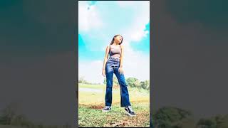 Download lagu Sandrina ni boss senggol dong 😎😂 mp3