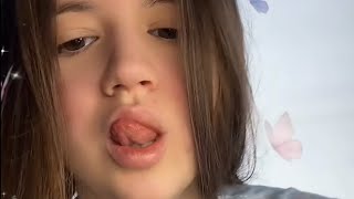 Download lagu Pretty Girl Vlog 💕#1653 #popular #periscope #periscopelive  #vlog #broadcast #stream  #prettygirl mp3